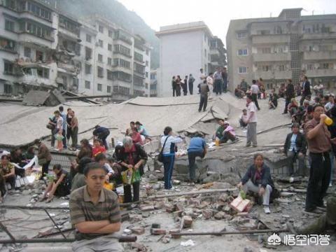 地震中应该怎么自我保护？